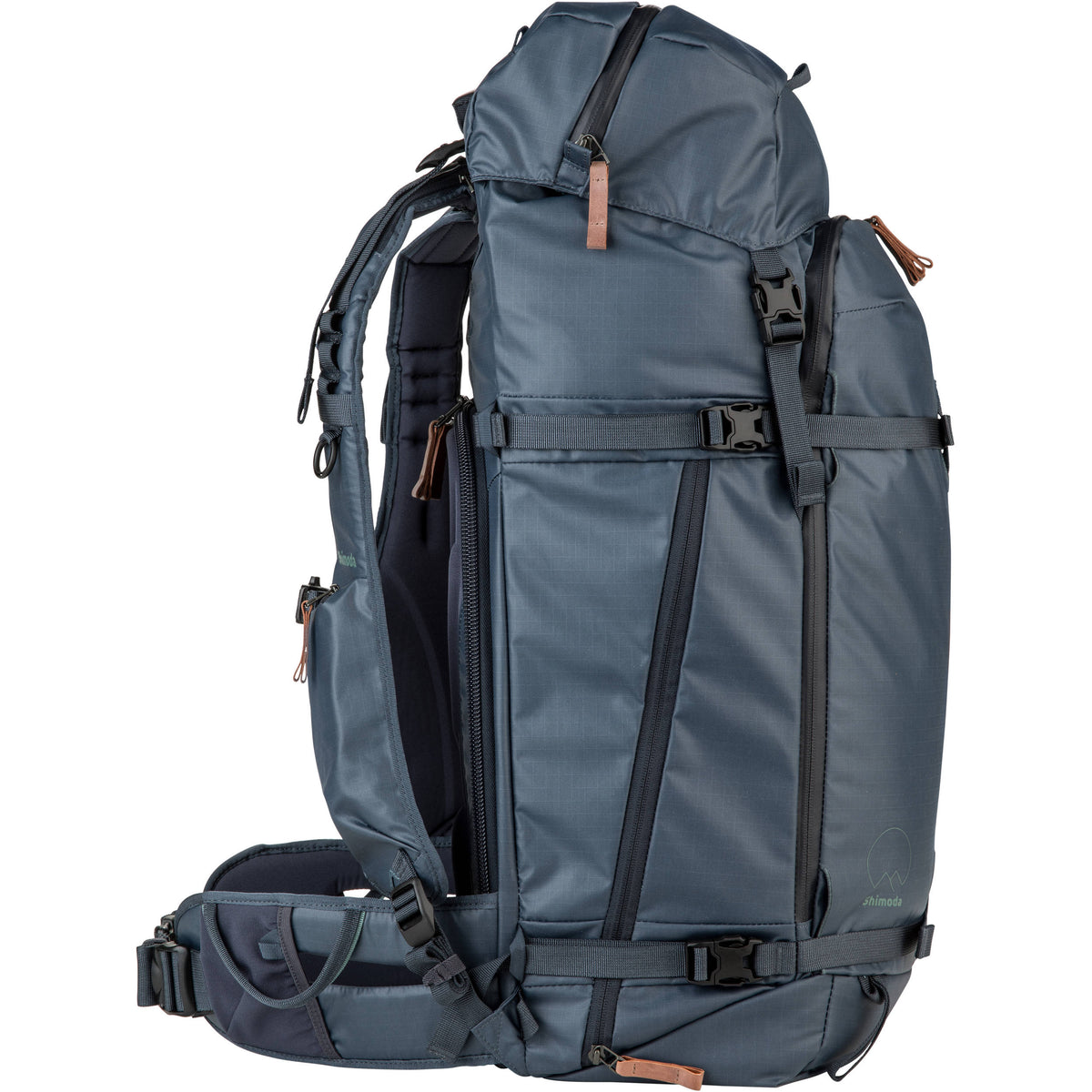 Mochila Shimoda Designs Explore 60 (Azul Nights) - contenido de la caja