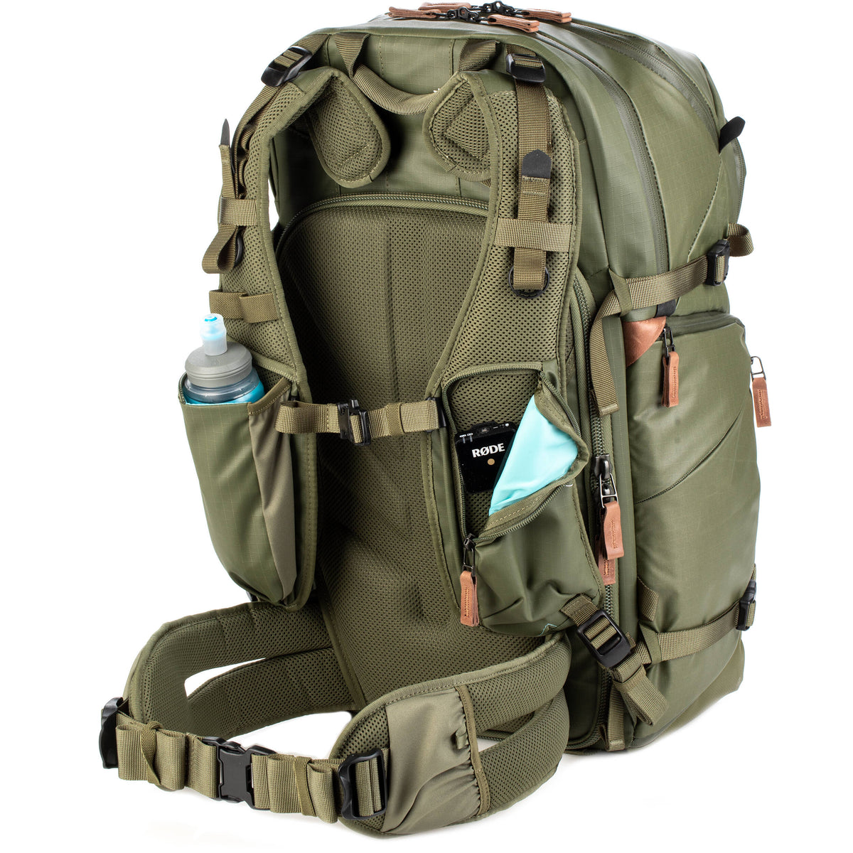 Mochila Shimoda Designs Explore v2 35 Photo (Army Verde) - vista trasera