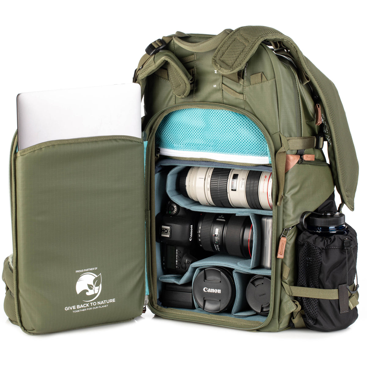 Mochila Shimoda Designs Explore v2 35 Photo (Army Verde) - puertos y conexiones