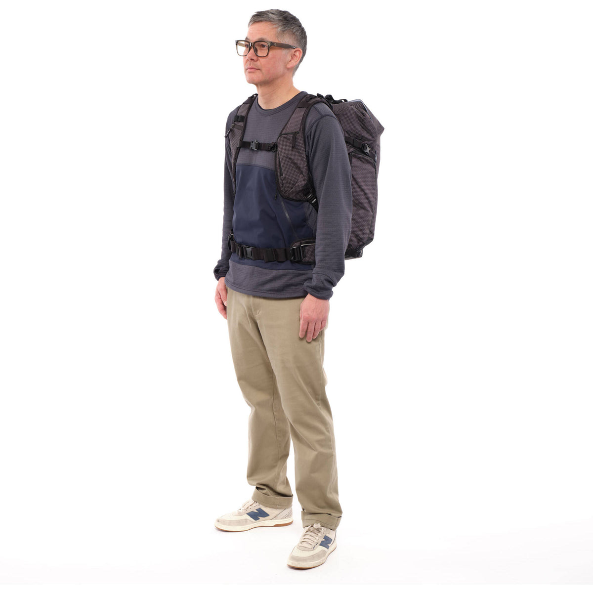 Mochila Shimoda Designs Sidecountry 28 (Negro/Blanco) - detalle