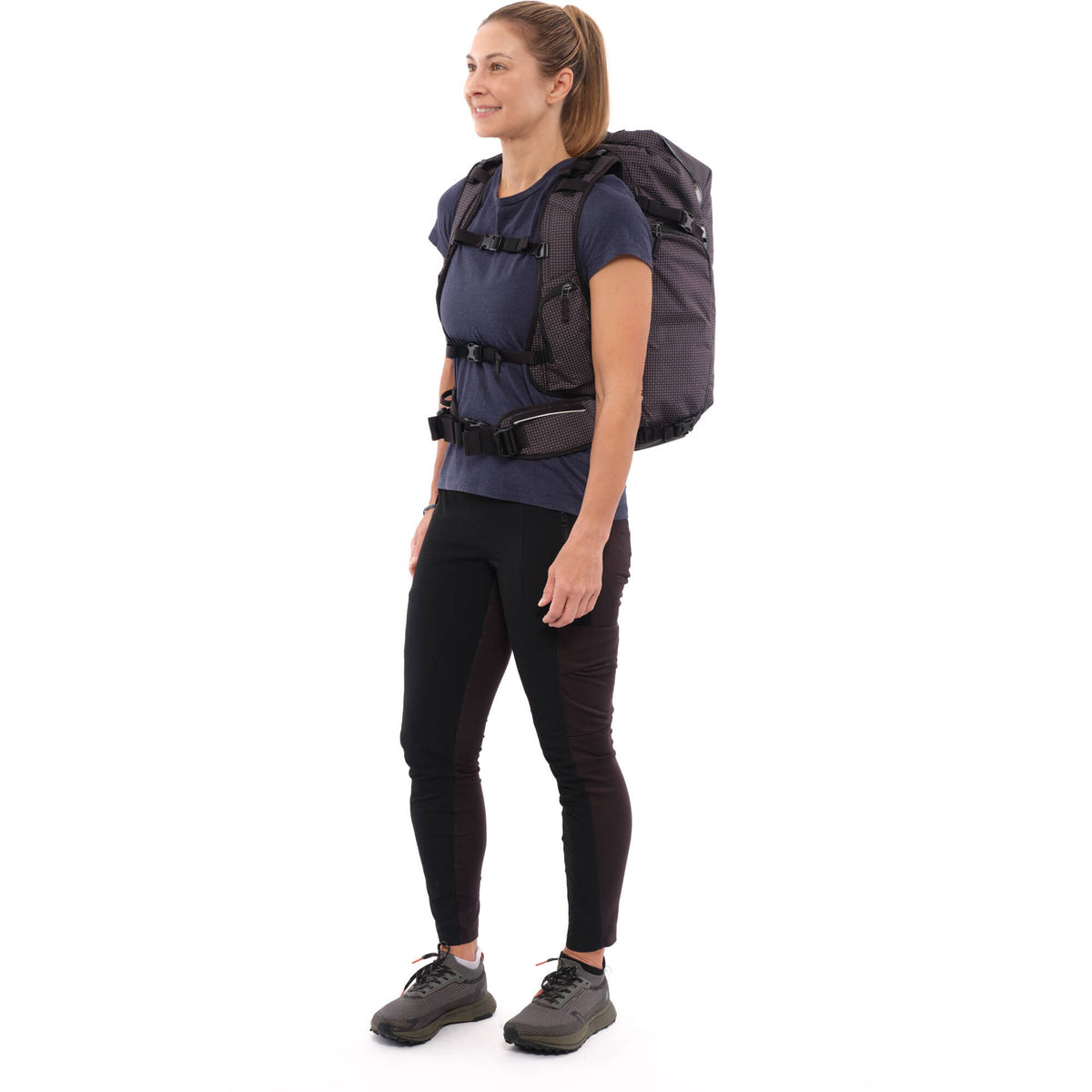 Mochila Shimoda Designs Sidecountry 28 Women's Starter Kit (Negro/Blanco) - contenido de la caja