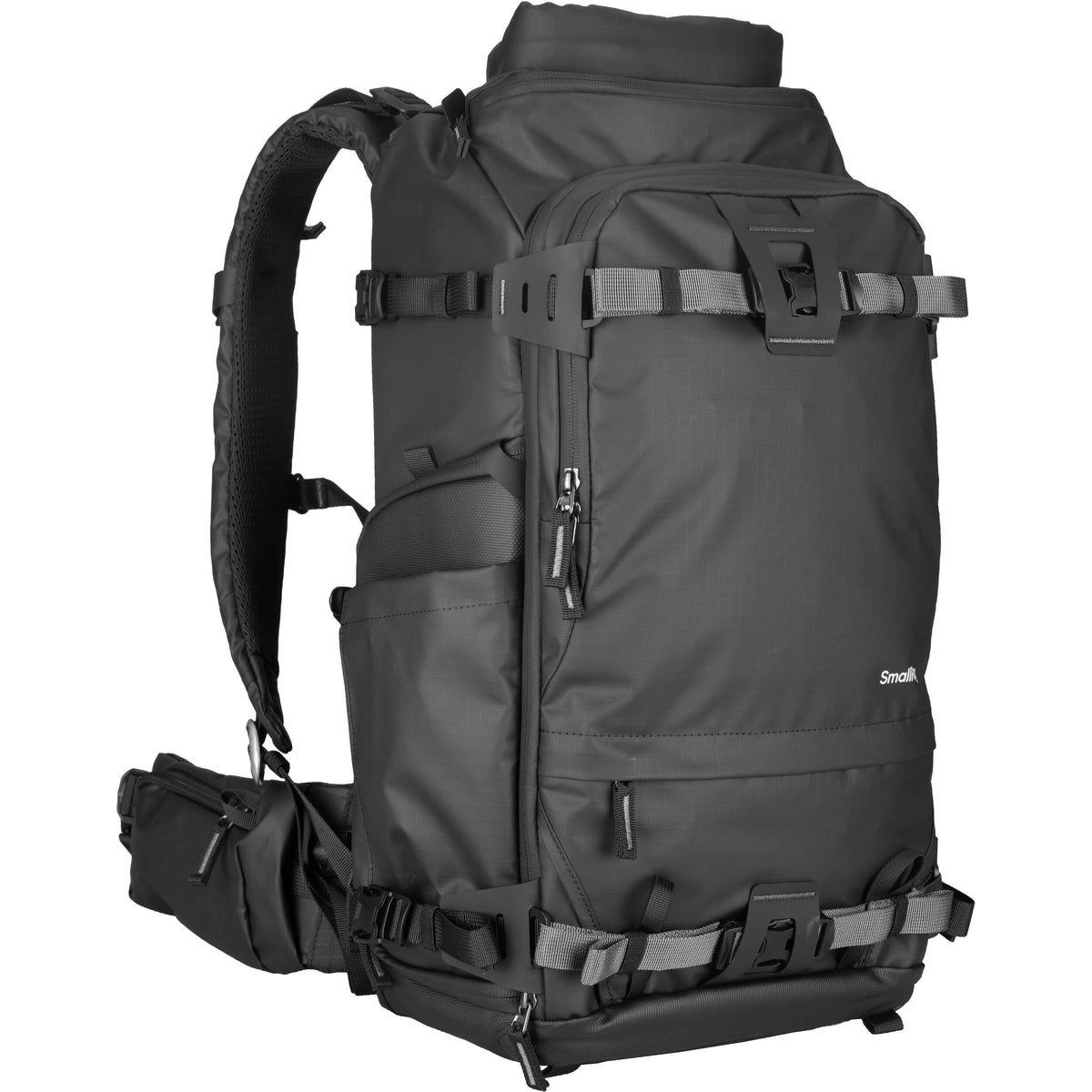 Mochila SmallRig Professional Outdoor Roll-Top (Negro, 30L) - puertos y conexiones