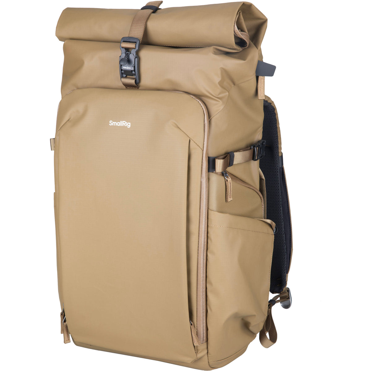 Mochila SmallRig Professional Outdoor Roll-Top (Negro, 40L) - puertos y conexiones