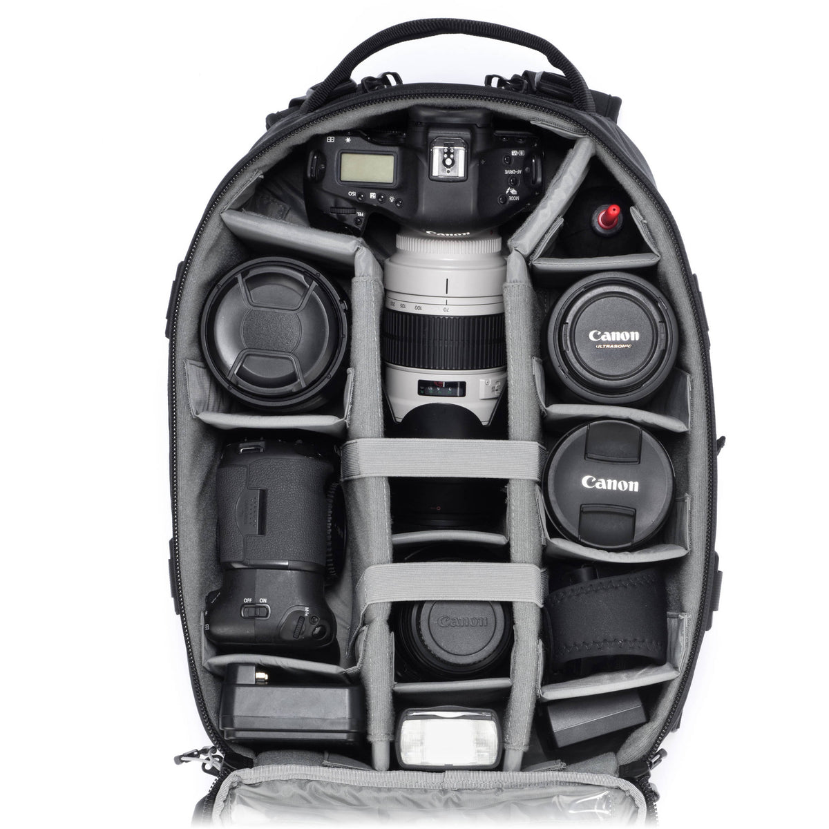 Mochila Tamrac Professional Series: Anvil 23 (Negro) - puertos y conexiones