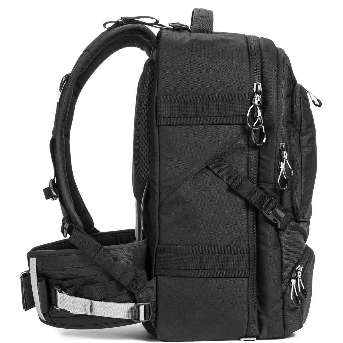 Mochila Tamrac Professional Series: Anvil 27 (Negro) - en uso