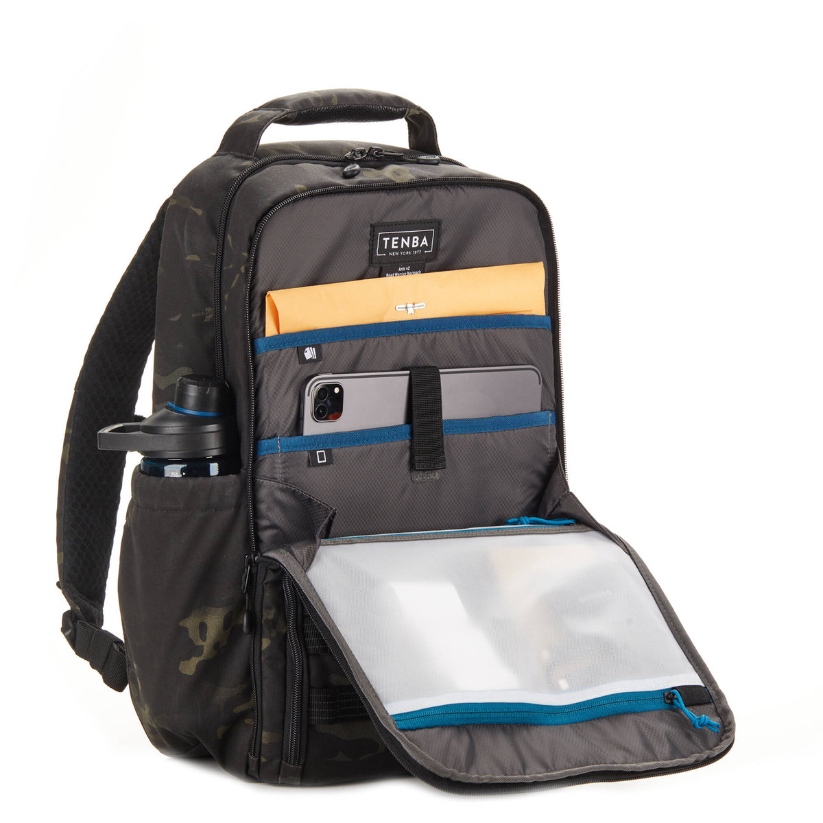 Mochila Tenba Axis V2 16L Road Warrior (MultiCam Negro) - vista trasera