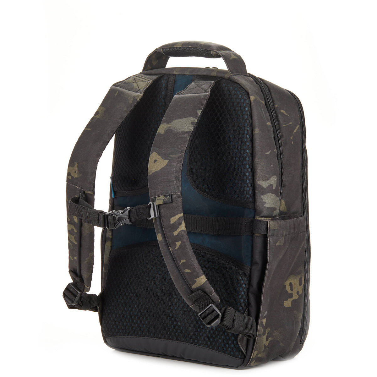Mochila Tenba Axis V2 16L Road Warrior (MultiCam Negro) - puertos y conexiones