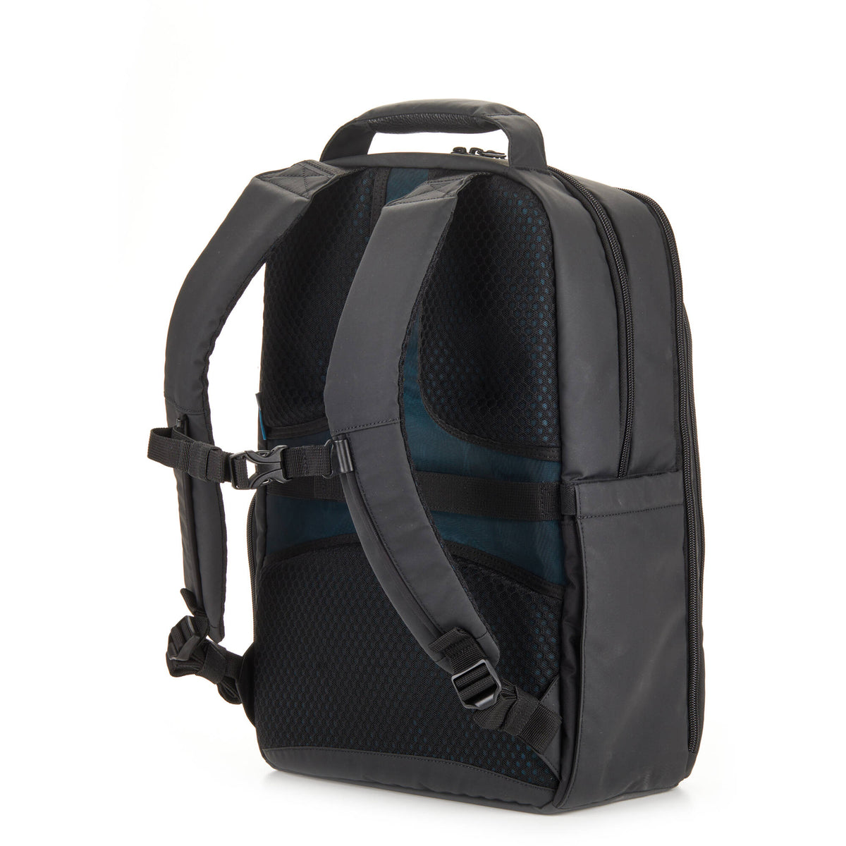 Mochila Tenba Axis V2 16L Road Warrior (Negro) - puertos y conexiones