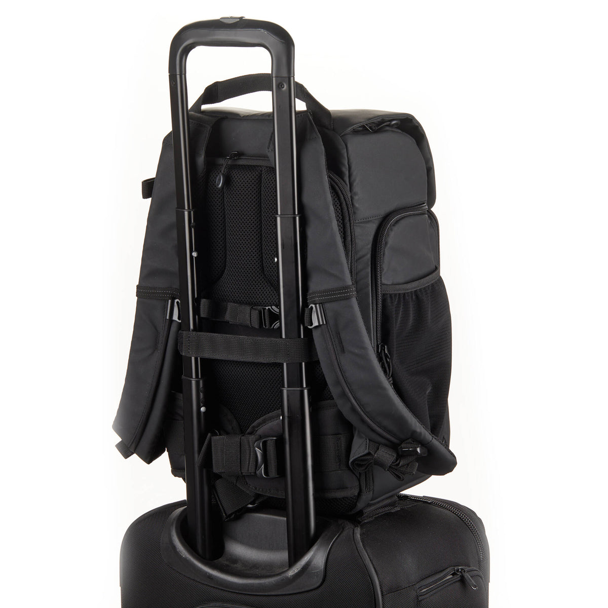 Mochila Tenba Axis V2 LT (Negro, 18L) - contenido de la caja