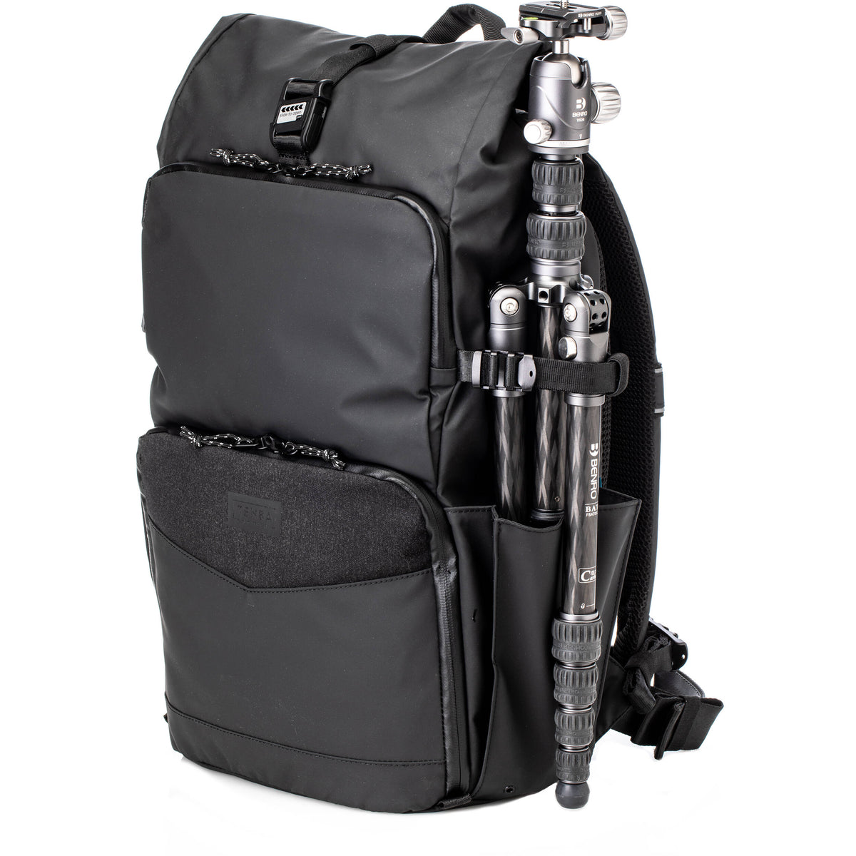 Mochila Tenba DNA 16 Photo (Negro) - en uso