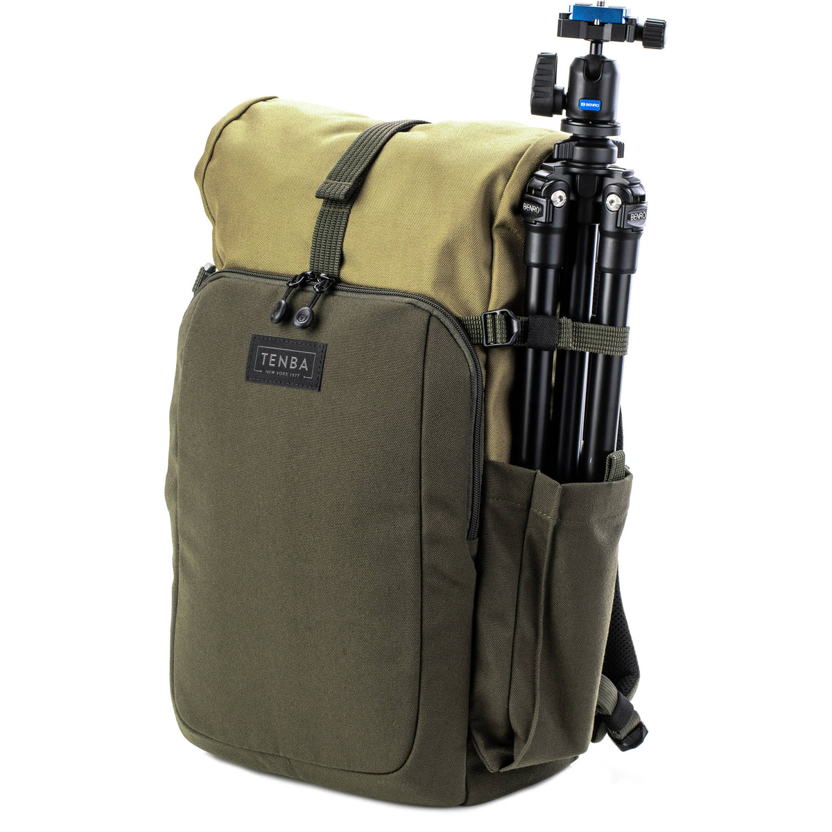 Mochila Tenba Fulton v2 14L Photo (Arena/Verde Oliva) - en uso
