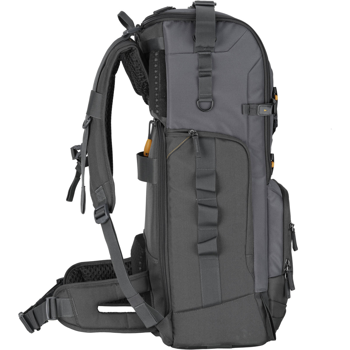 Mochila Vanguard ALTA SKY 69 (Dark Gris, 49L) - puertos y conexiones