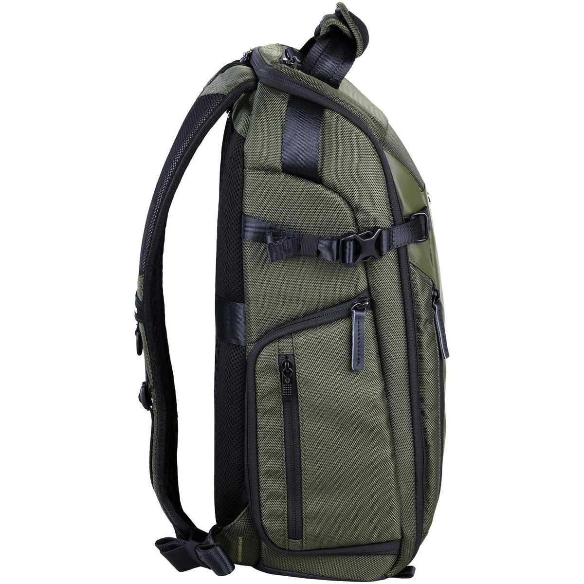 Mochila Vanguard VEO Select 45BF (Verde) - en uso