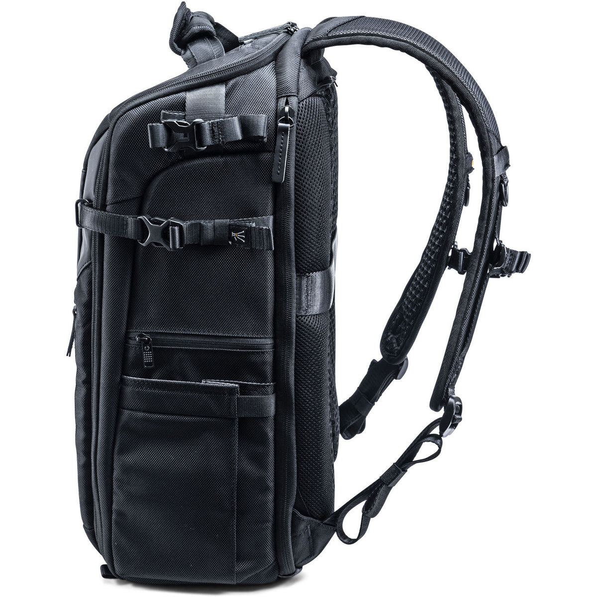 Mochila Vanguard VEO Select 48BF (Negro) - puertos y conexiones