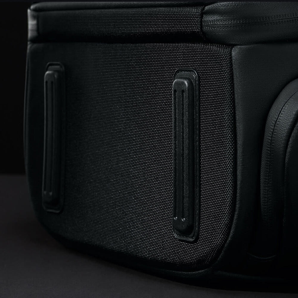 Mochila VSGO Negro Snipe (20L) - contenido de la caja