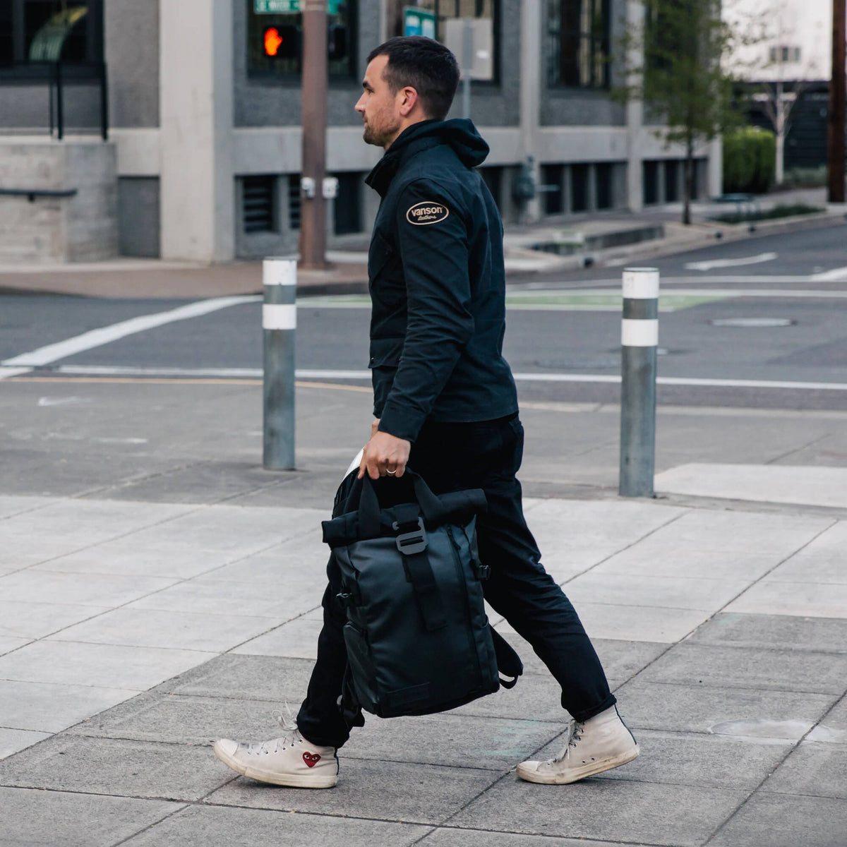 Mochila WANDRD PRVKE V3 (Negro, 41L) - contenido de la caja