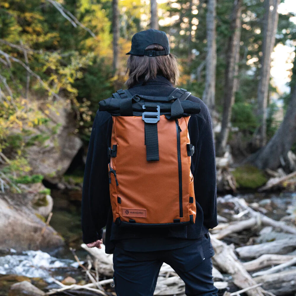 Mochila WANDRD PRVKE V3 (Sedona Naranja, 31L ) - detalle