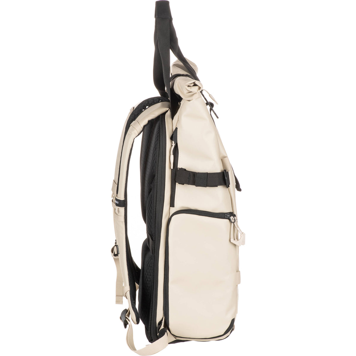Mochila WANDRD PRVKE V4 Photo Bundle (Yuma Beige, 21L) - puertos y conexiones