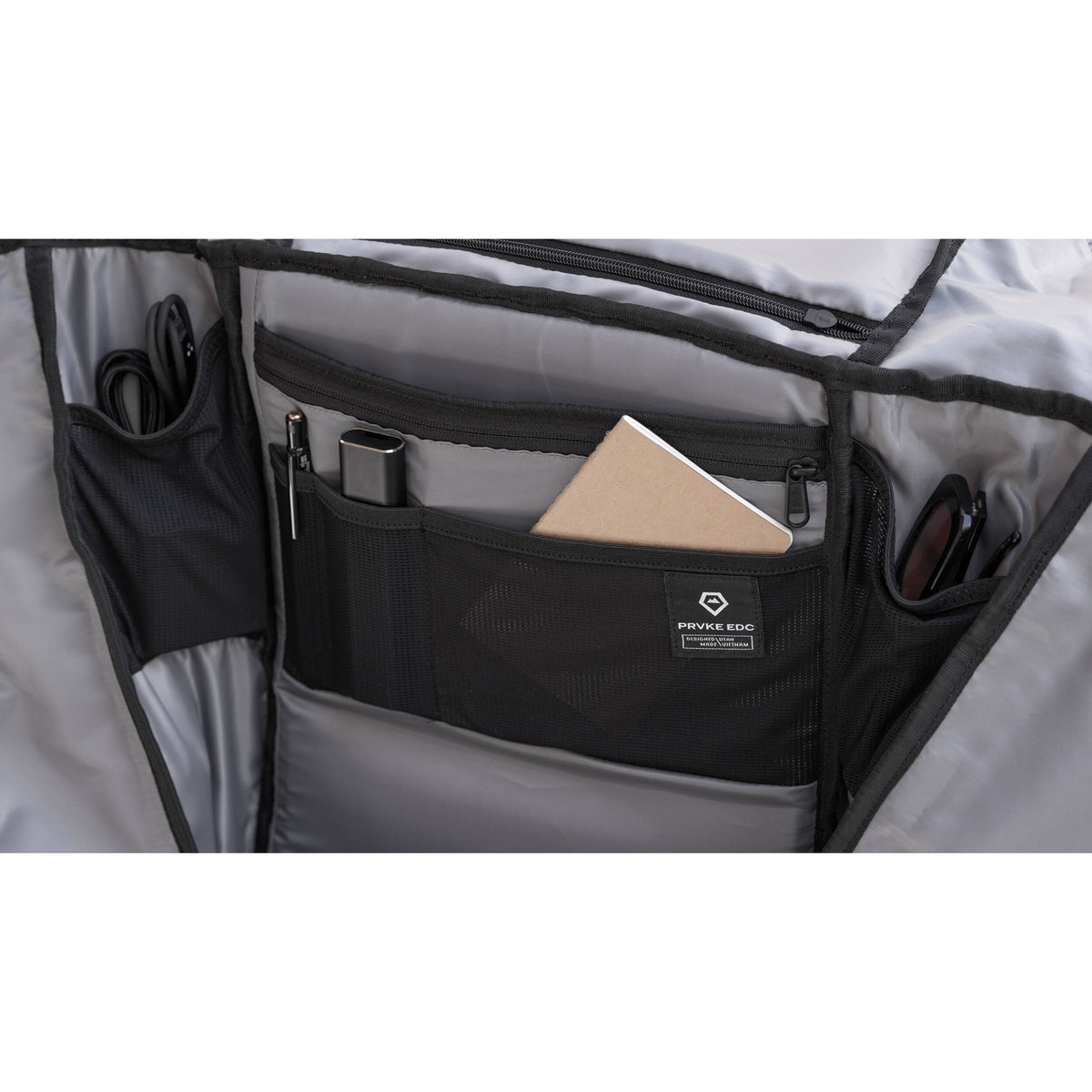 Mochila WANDRD PRVKE (Wasatch Verde, 15L) - detalle