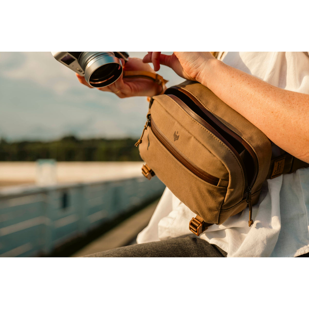 Sling Clever Supply Co. Sidekick Pro (Beige, 2L) - contenido de la caja