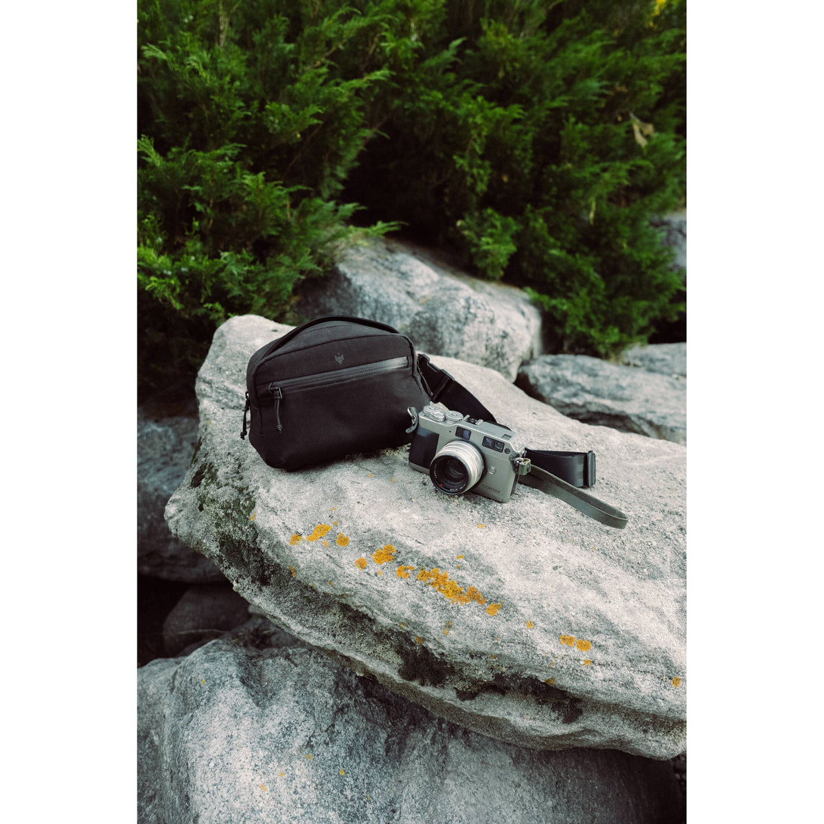 Sling Clever Supply Co. Sidekick Pro (Negro, 2L) - vista lateral