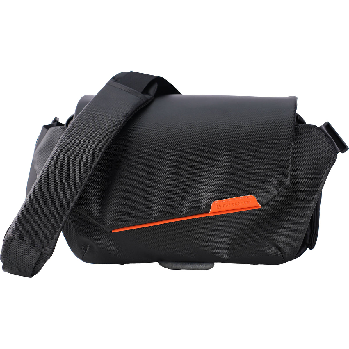 Sling K&F Concept Urban Wander 14 (Negro, 10L) - vista trasera