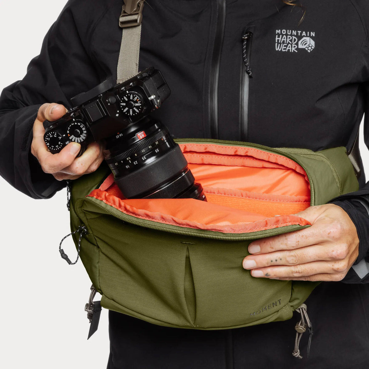 Sling Moment Balance (Moss, 7L) - en uso
