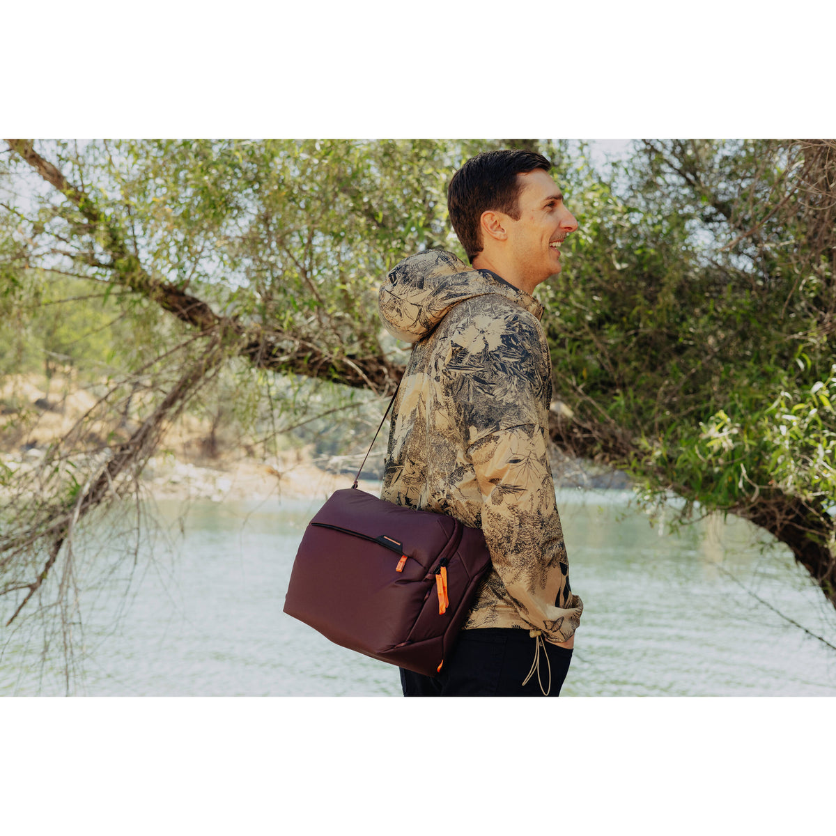 Sling Peak Design Everyday v3 (Eclipse, 10L) - detalle