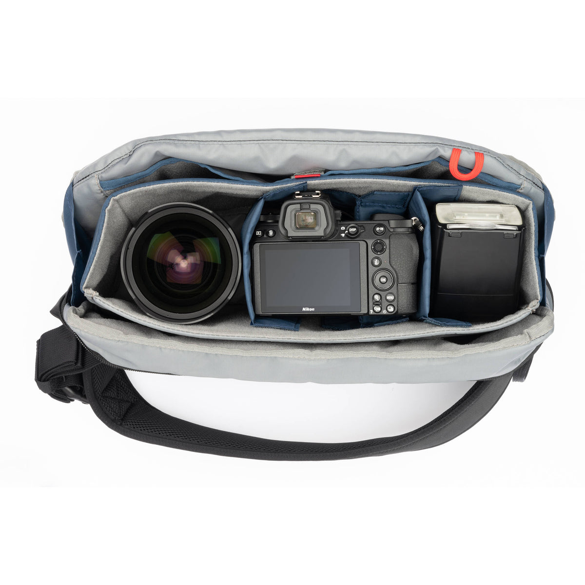 Sling Think Tank Photo PressPass - contenido de la caja
