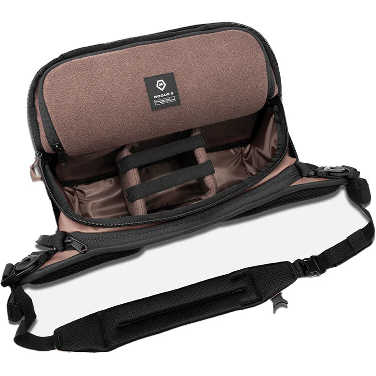 Sling WANDRD ROGUE V2 (Atacama Clay, 9L) - vista frontal