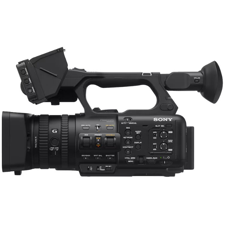 Videocámara Sony HXR-NX800 4K 1" CMOS Sensor NXCAM - en uso