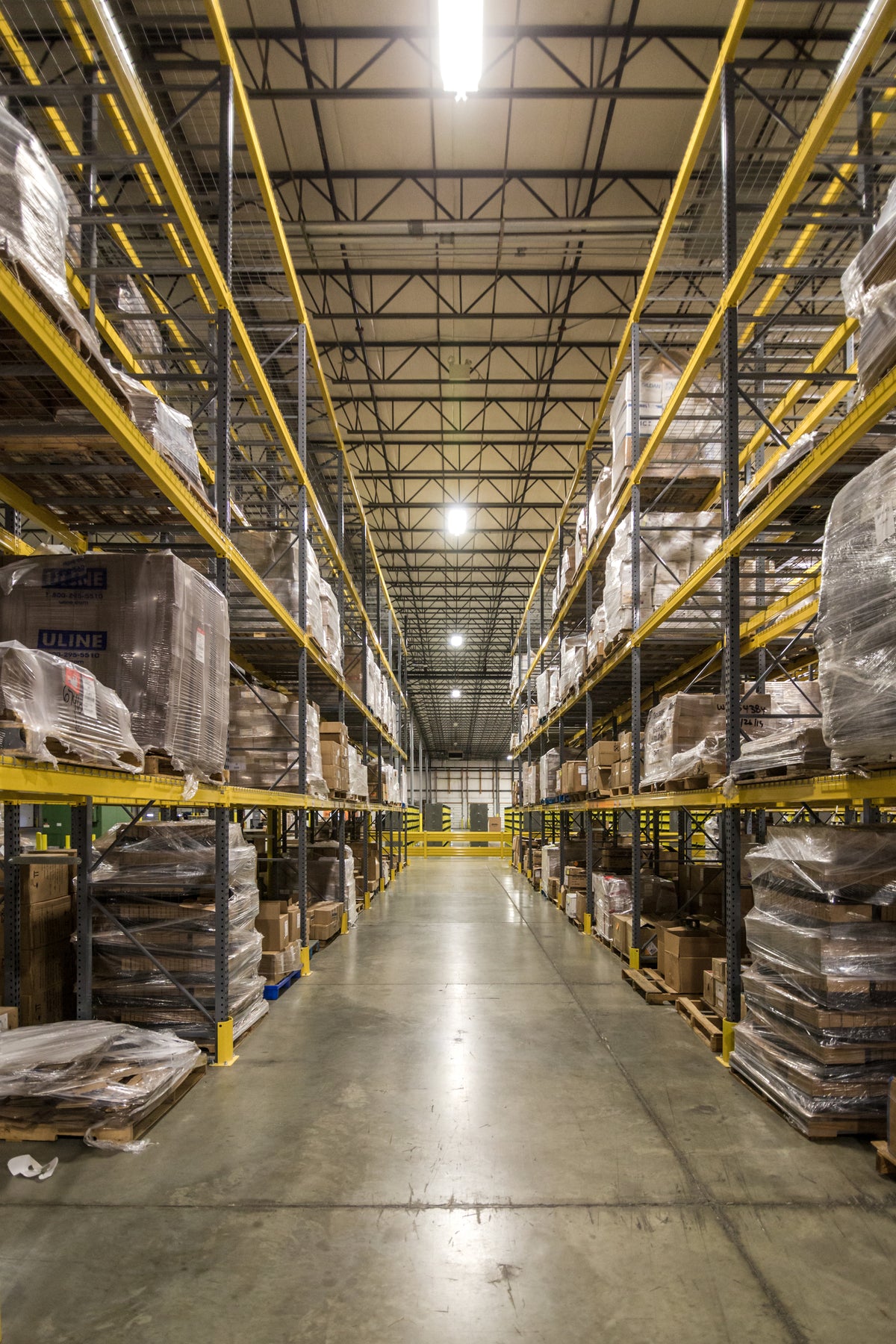 warehouse-corridor mobile