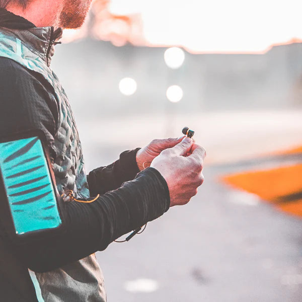 Audifonos Thonet & Vander 5Mw Aux 3.5Mm Cable Trenzado En Tela Amarillo Y Negro Klein