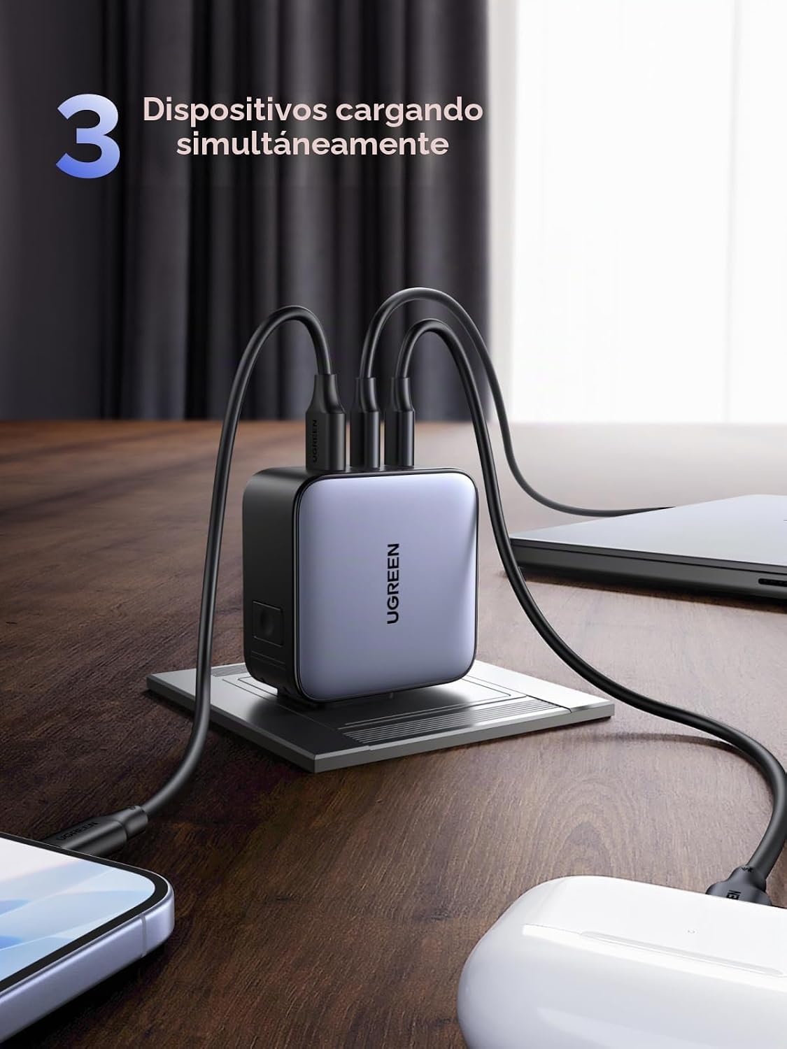 Adaptador-de-Viaje-UGREEN-USB-C-65-W-GaN-con-Enchufes-Internacionales-de-3-Puertos-3