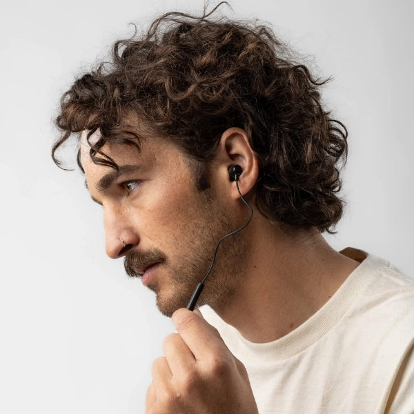 Audífonos-Skullcandy-Jib-USB-C-In-Ear-con-Micrófono-y-Controles-Multimedia-Negro