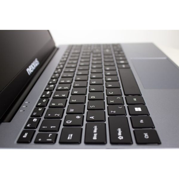 Laptop Nexxus ML3R-156-16 – AMD Ryzen 3 3200U – 16GB DDR4 – 256GB SSD – 15.6" FHD IPS – Radeon Vega 3 – Windows 11 Home – Plateado