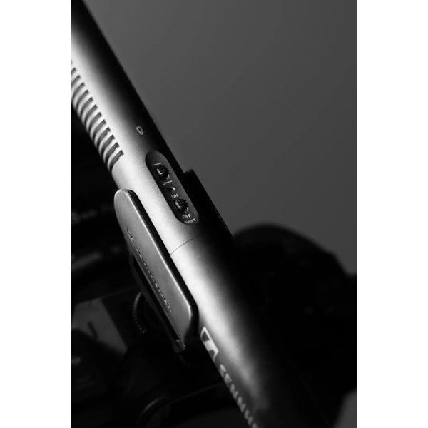 Micrófono-Sennheiser-MKE-600-Camcorder-Shotgun-Microphone-with-Carrying-Case-Shock-Mount-Foam-Windscreen-Black