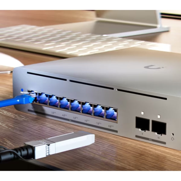 Switching-Ubiquiti-Switch-USW-PRO-XG-8-POE-155W