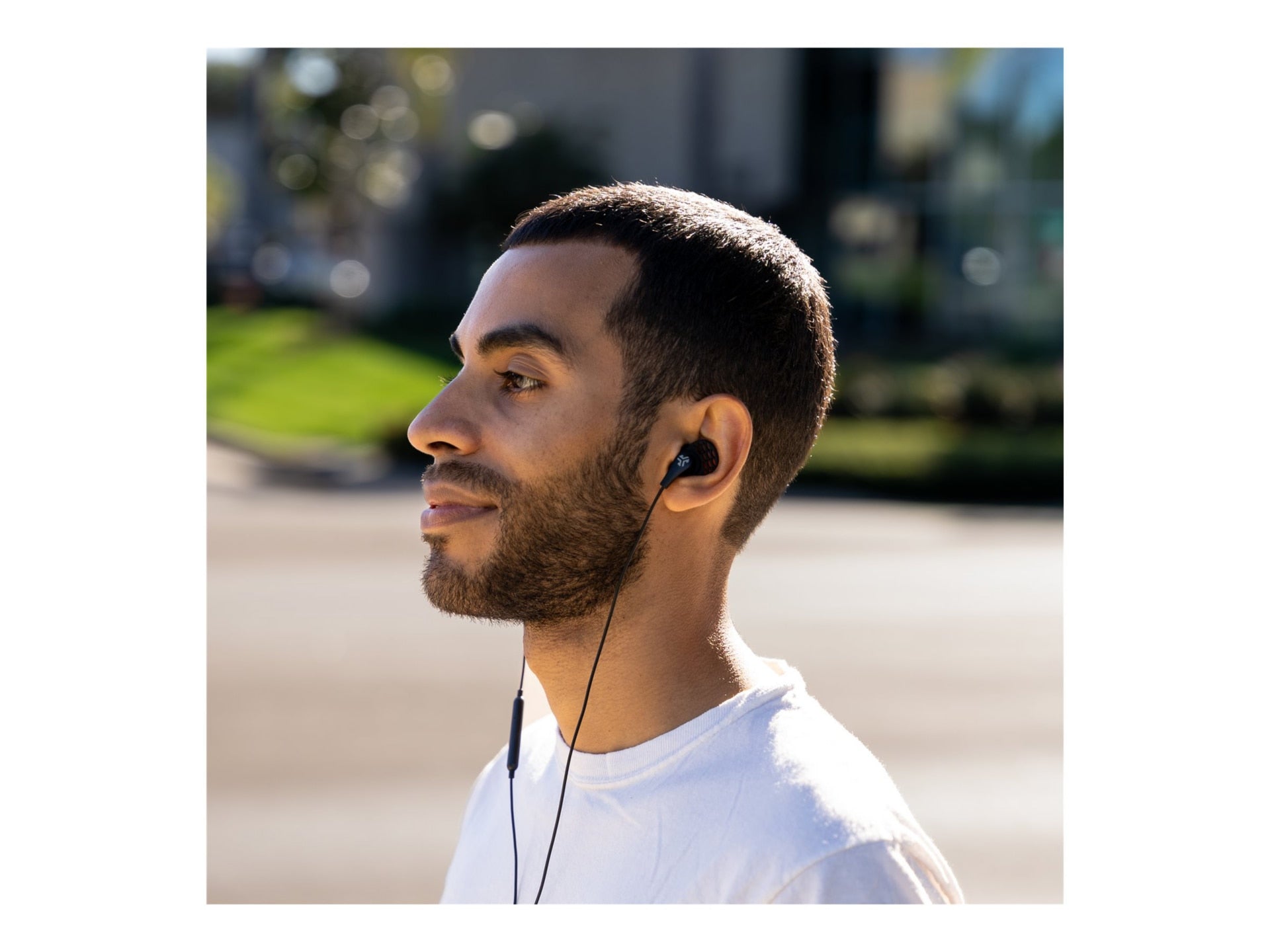 Audífonos True Wireless JLAB JBUDS PRO USB-C WIRED EARBUDS - vista 6