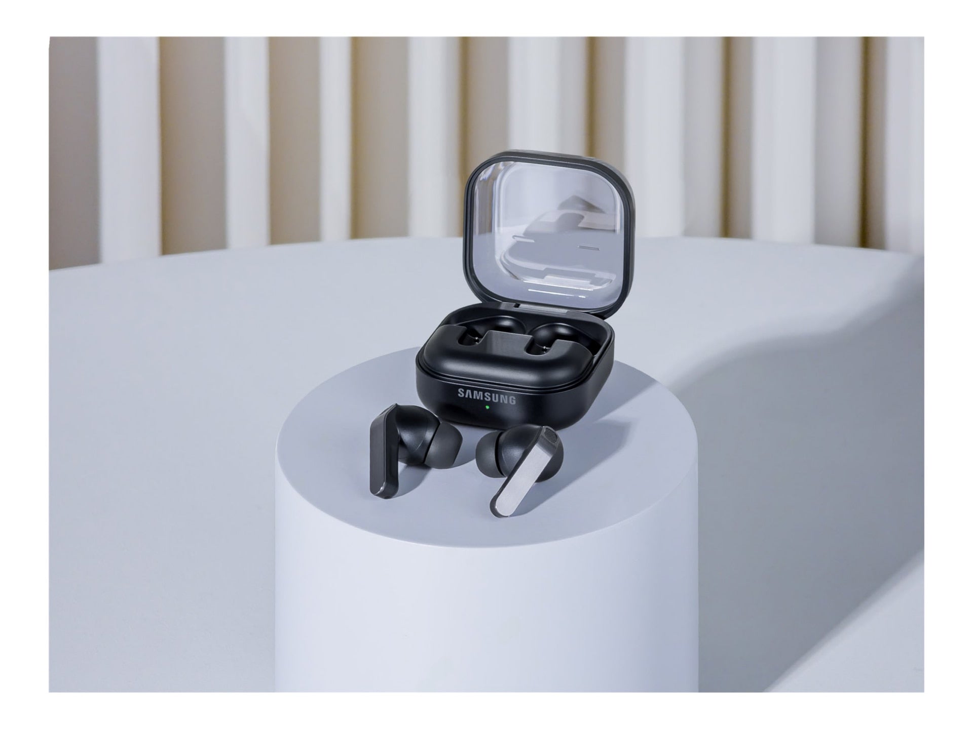 Audífonos True Wireless Samsung Galaxy Buds4 Pro - vista 7