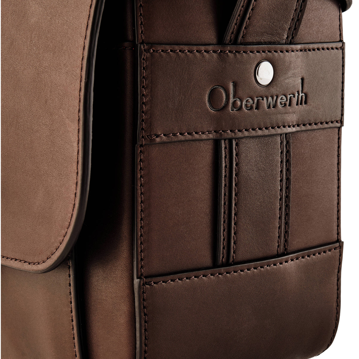Bandolera Oberwerth Signature M (Dark Brown, 5L) - en uso
