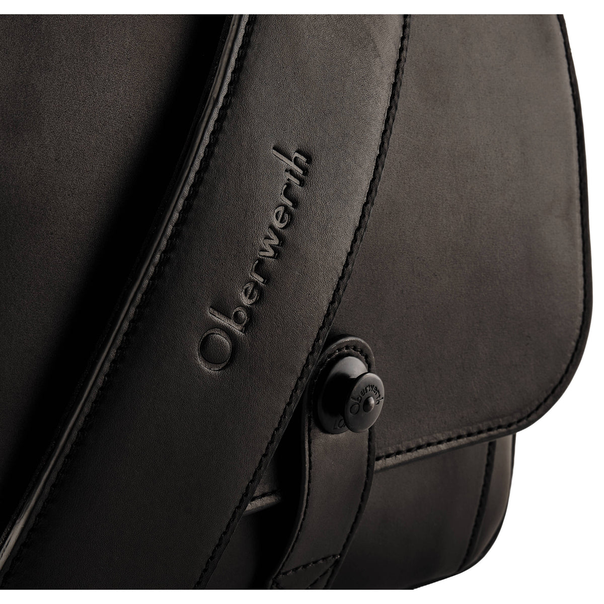 Bandolera Oberwerth Signature M (Negro, 5L) - detalle