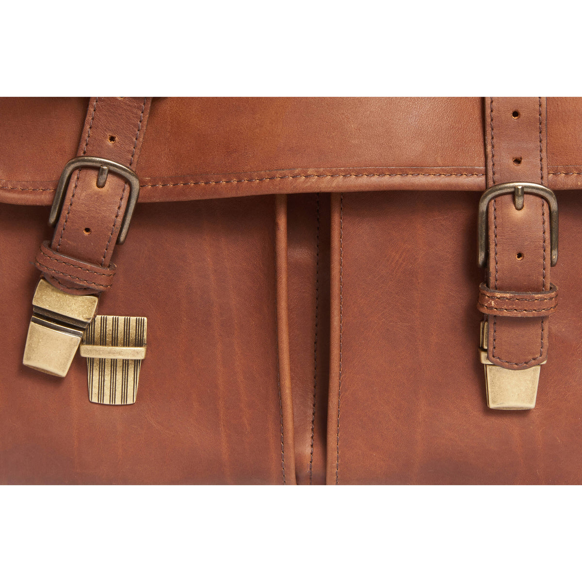 Bandolera ONA Brixton /Laptop Messenger (Antique Cognac Leather) - detalle