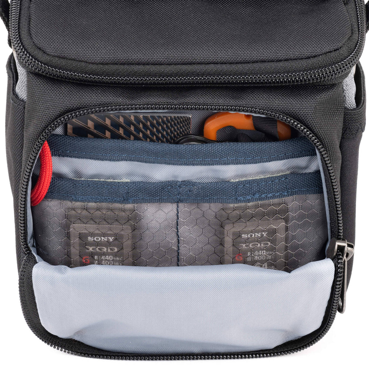 Bandolera Think Tank Photo Mover 10 (Cool Gris) - contenido de la caja
