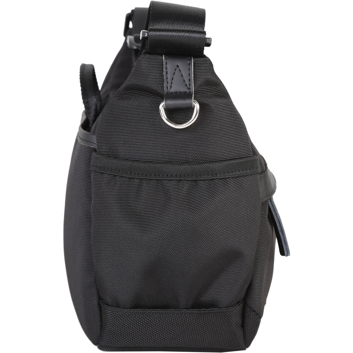 Bandolera Vanguard VEO GO 21M (Negro) - en uso