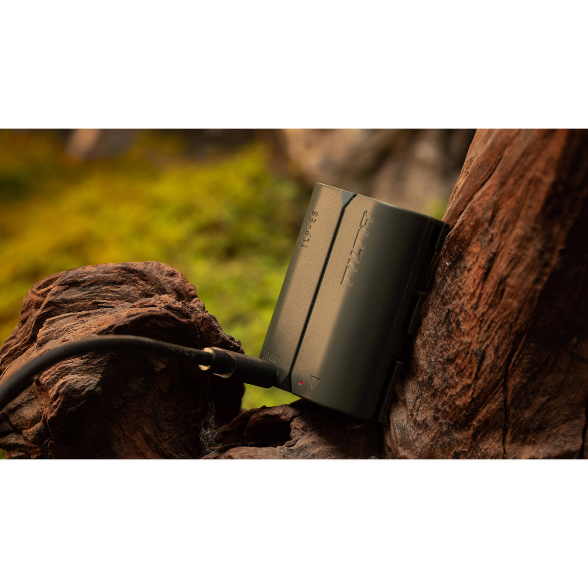 Batería Tilta LP-E6P USB-C (2400mAh, Green) - detalle