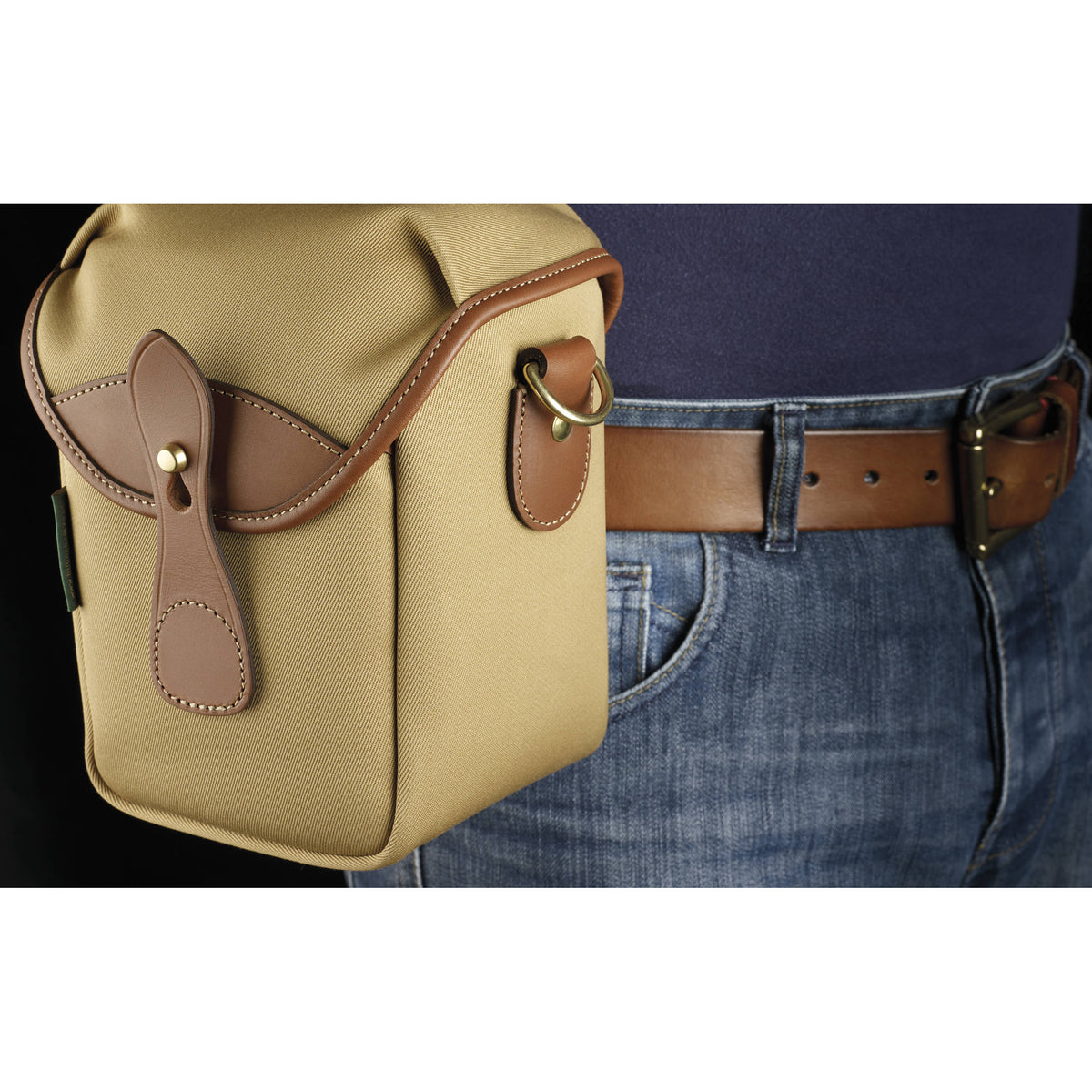 Bolso Bandolera Billingham 72 (Caqui lona/Arena cuero Trim, 1.4L) - contenido de la caja