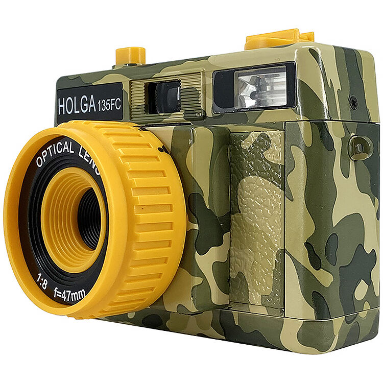 Cámara Analógica Holga 135FC con Flash (Verde Camuflado) - vista lateral