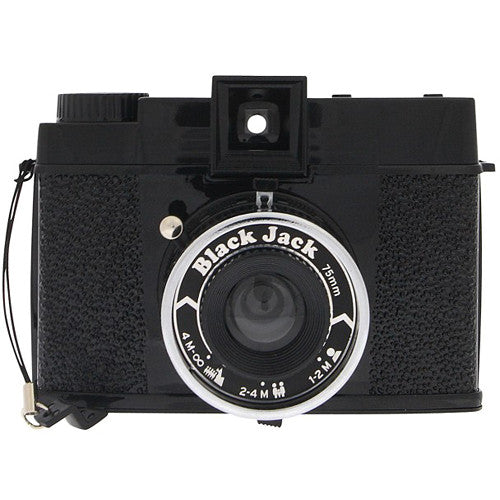 Cámara Analógica Lomography Diana F+ (Black Jack) - contenido de la caja