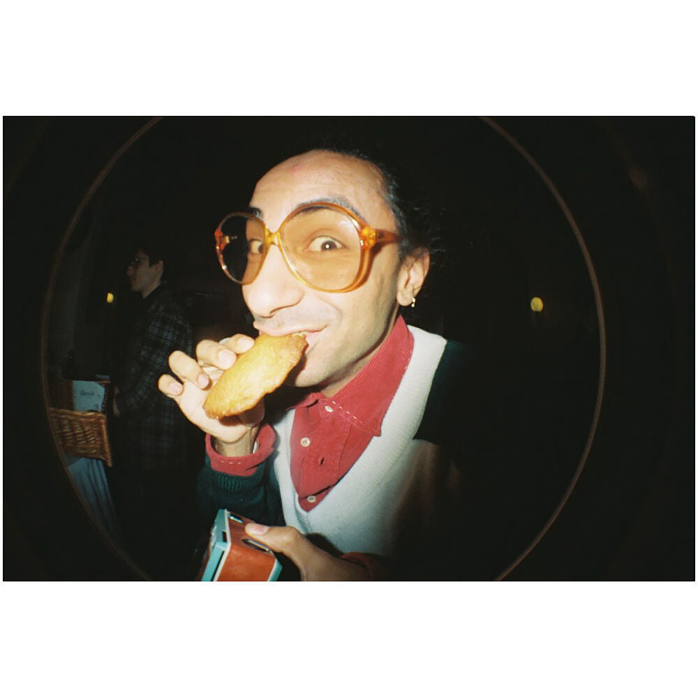 Cámara Analógica Lomography Fisheye No. 2 (Grape Jam) - vista lateral